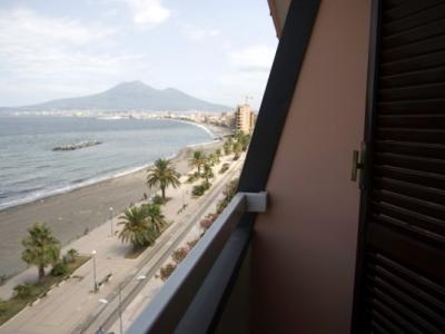 stabiahotel it weekend-romantico-castellammare-di-stabia-in-hotel-4-stelle-vista-mare 028